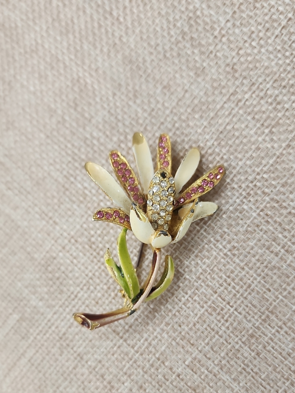Gold Tone Floral Brooch Pin Pink Rhinestone Enamel Leaf One Size